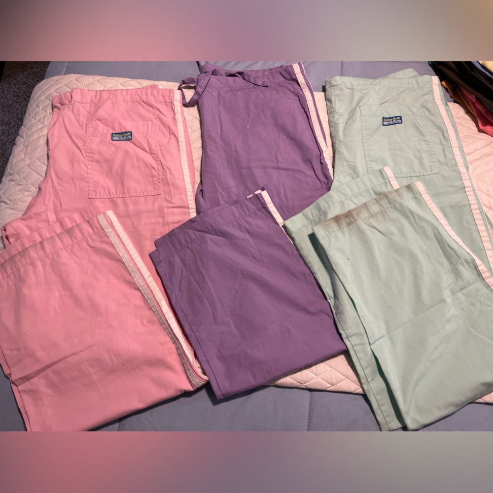 Scrub pants